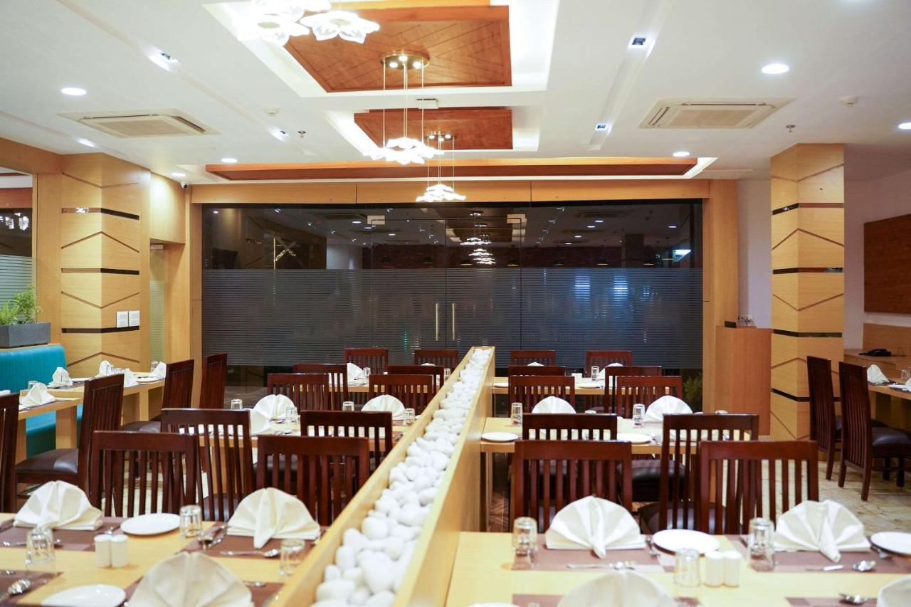 Comfort Inn Udaipur Exterior photo